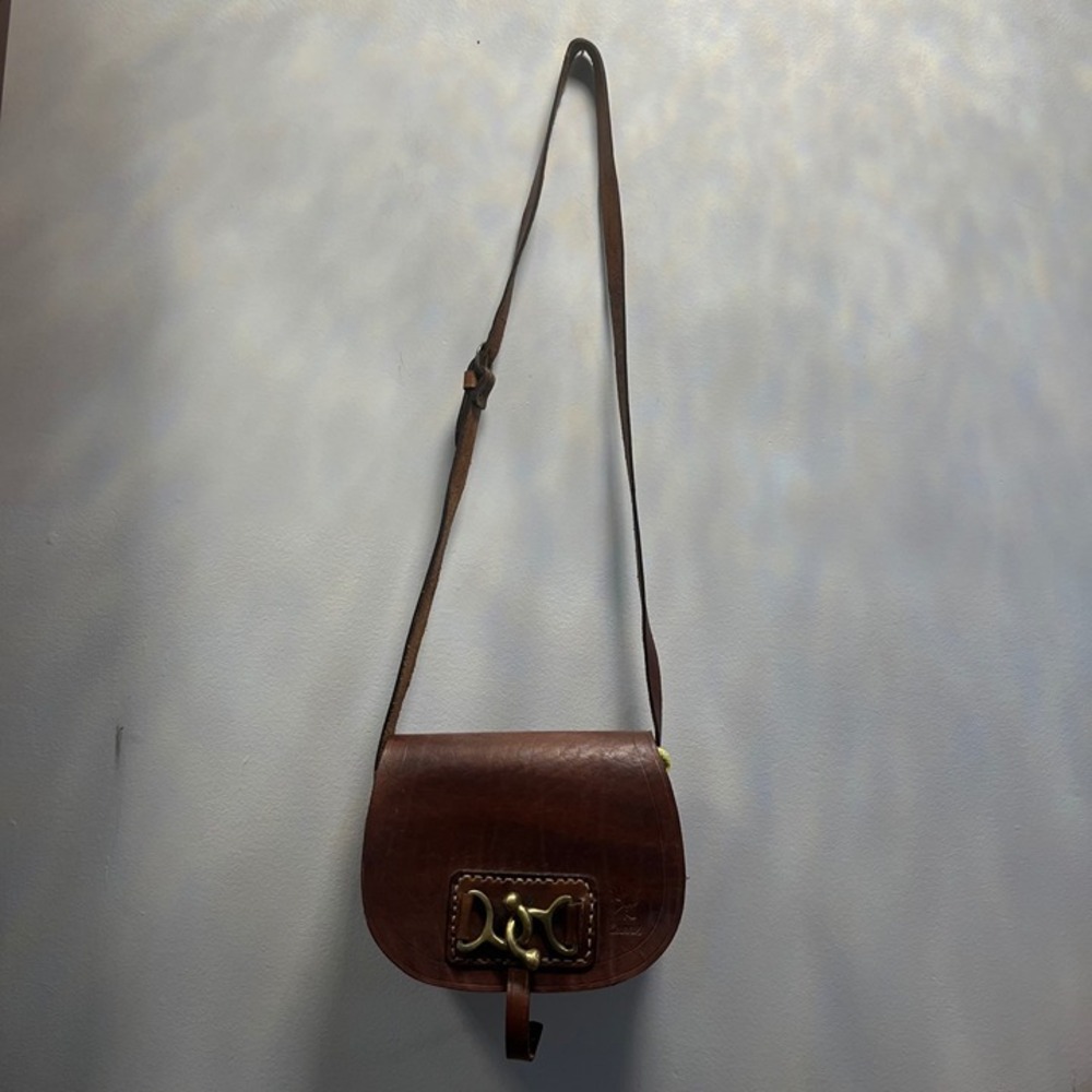Berries Leather Crossbody Saddle Bag Brown Small Good Brass Bit Toggle Closure
